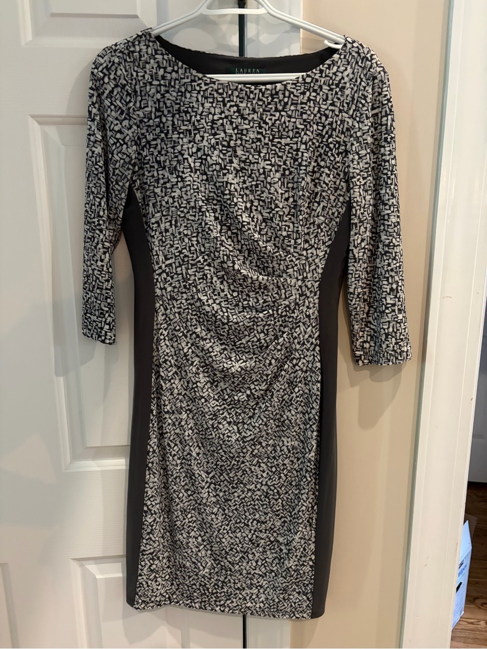Lauren Ralph Lauren Black and White Printed Long-Sleeve Sheath Dress
